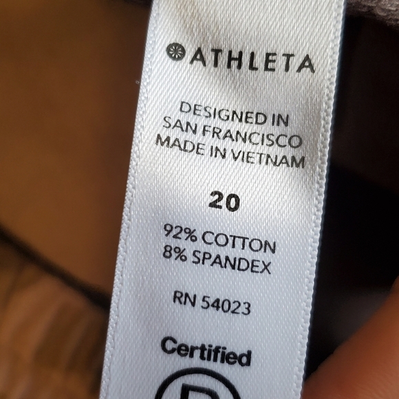 ATHLETA CAMO FARALLON SHORT SZ 20. DRAWSTRINGS WAIST ELASTIC WAIST. - Picture 8 of 8